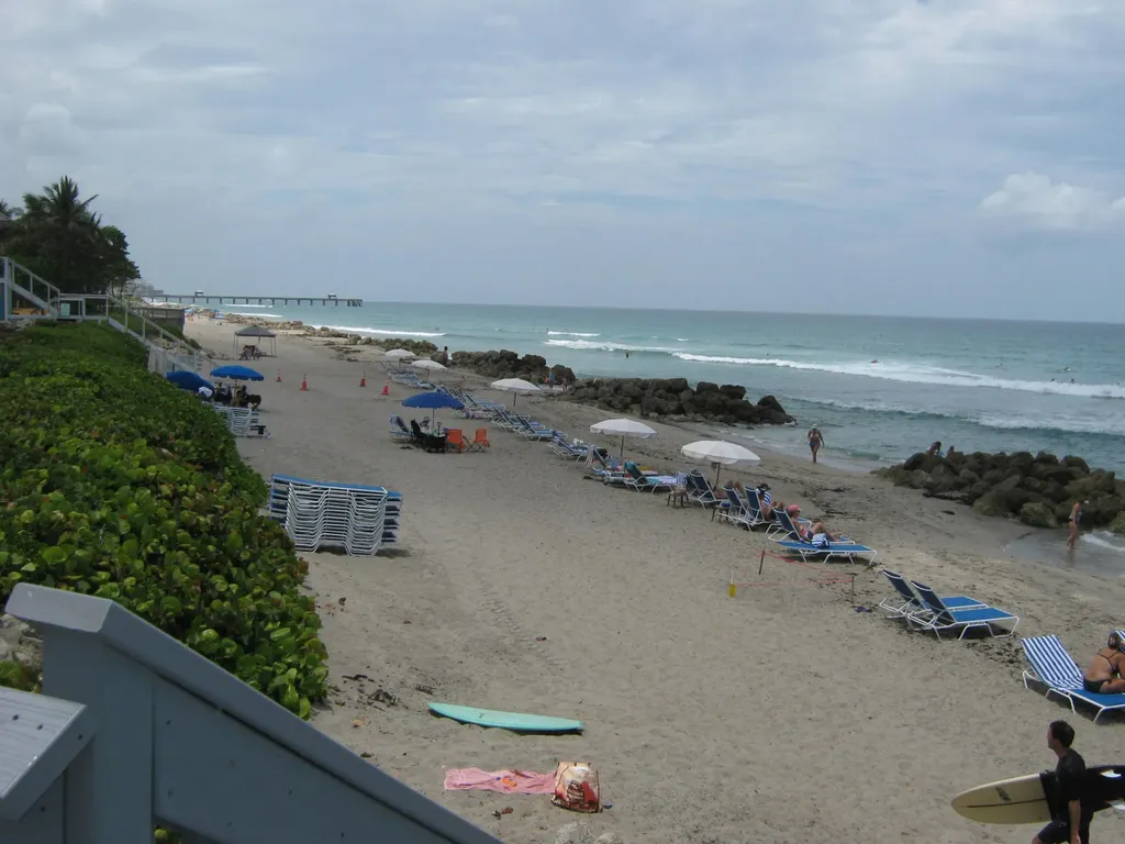 358 SE 1st Way Deerfield Beach FL 33441