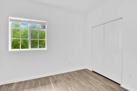 358 SE 1st Way Deerfield Beach FL 33441