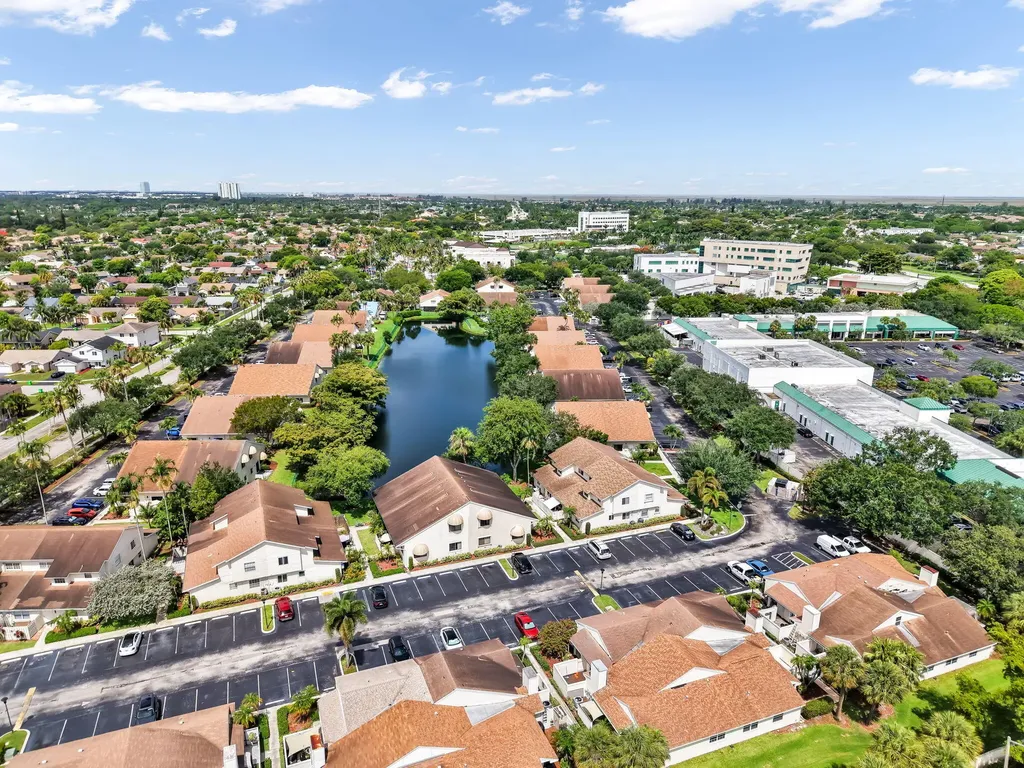 10244 NW 33rd Place Sunrise FL 33351