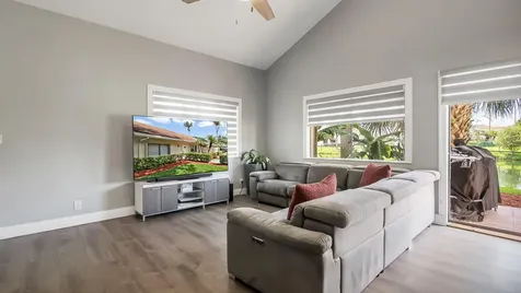 10244 NW 33rd Place Sunrise FL 33351