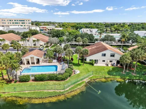 10244 NW 33rd Place Sunrise FL 33351