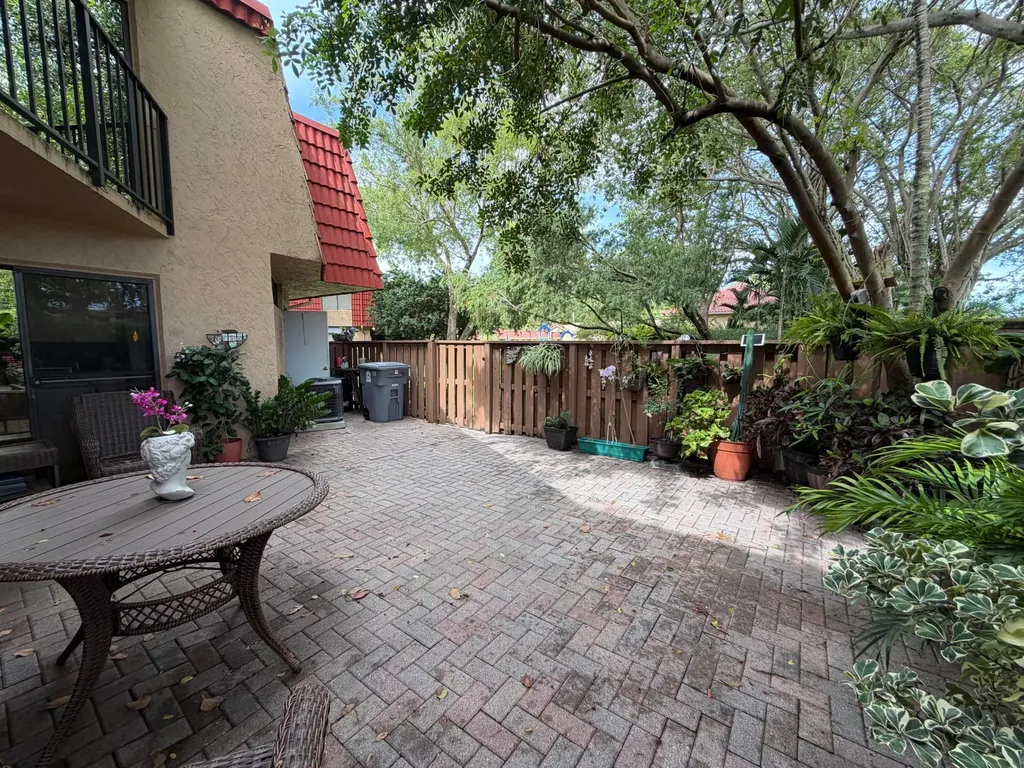 8159 Severn Drive Boca Raton FL 33433
