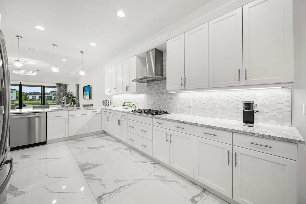 13689 Artisan Circle Palm Beach Gardens FL 33418
