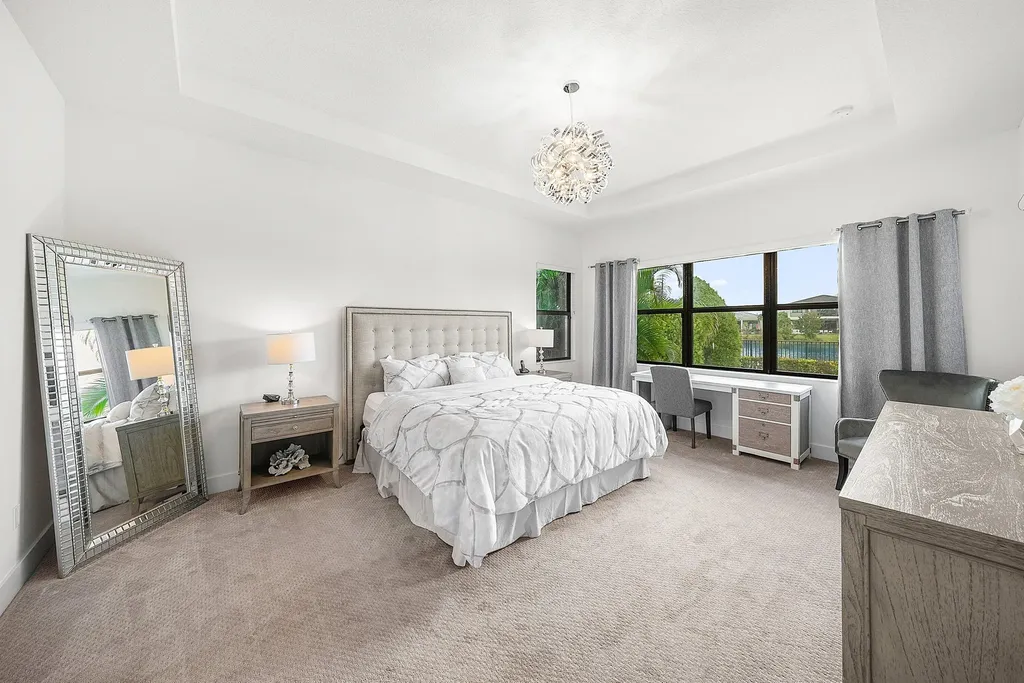 13689 Artisan Circle Palm Beach Gardens FL 33418
