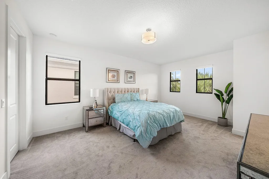 13689 Artisan Circle Palm Beach Gardens FL 33418