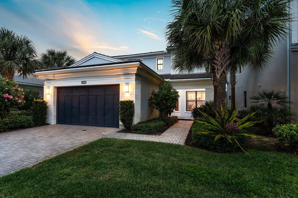 13689 Artisan Circle Palm Beach Gardens FL 33418