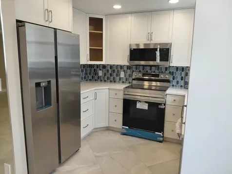 1010 S Ocean Boulevard Pompano Beach FL 33062