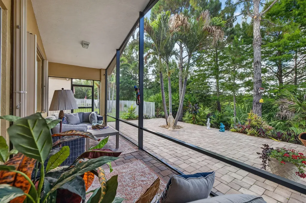 2206 Newport Isle Boulevard Port St Lucie FL 34953