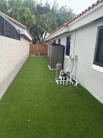 9760 NW 18th Drive Plantation FL 33322