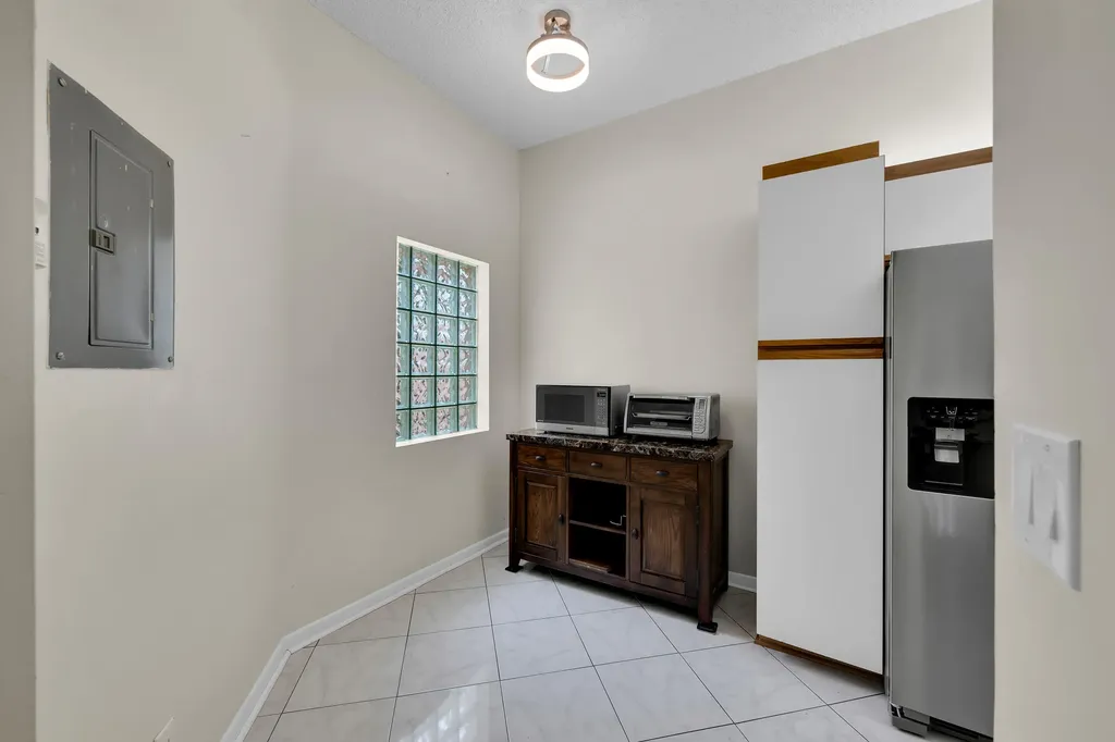10791 NW 14th Street Plantation FL 33322
