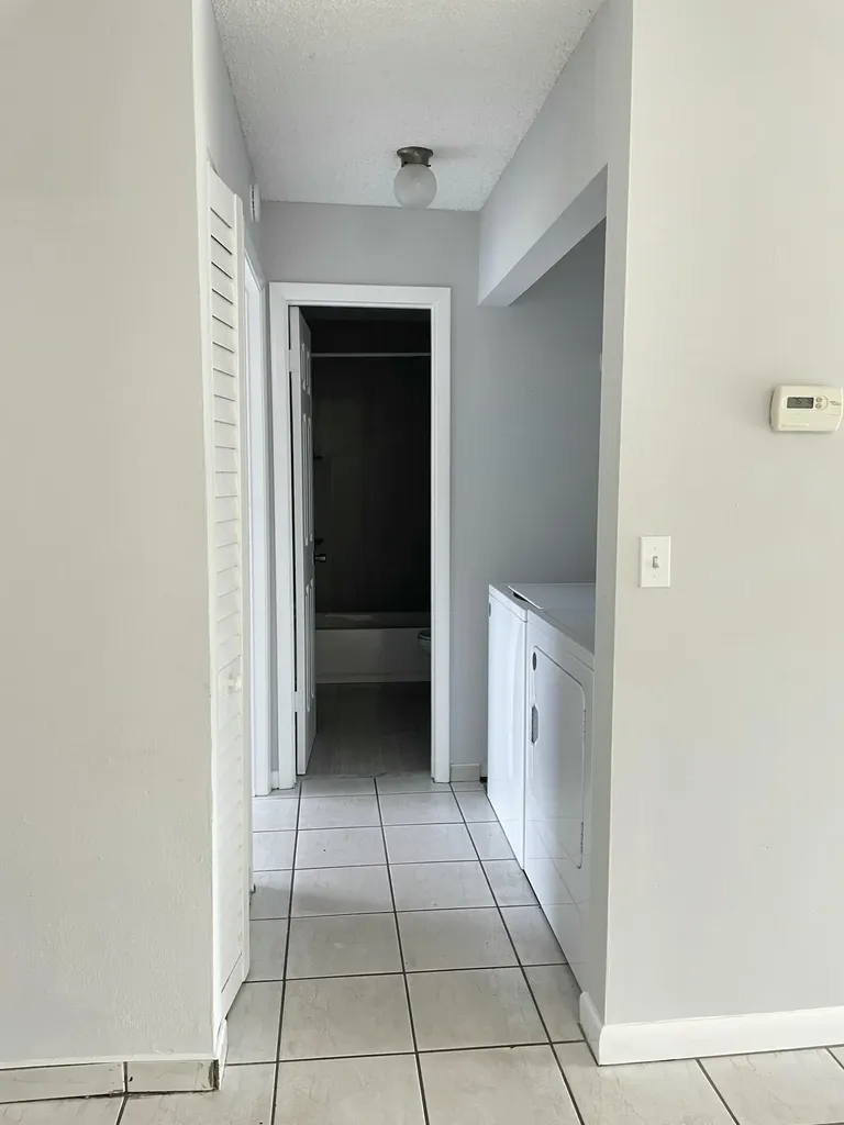 16344 Country Lake Circle Delray Beach FL 33484