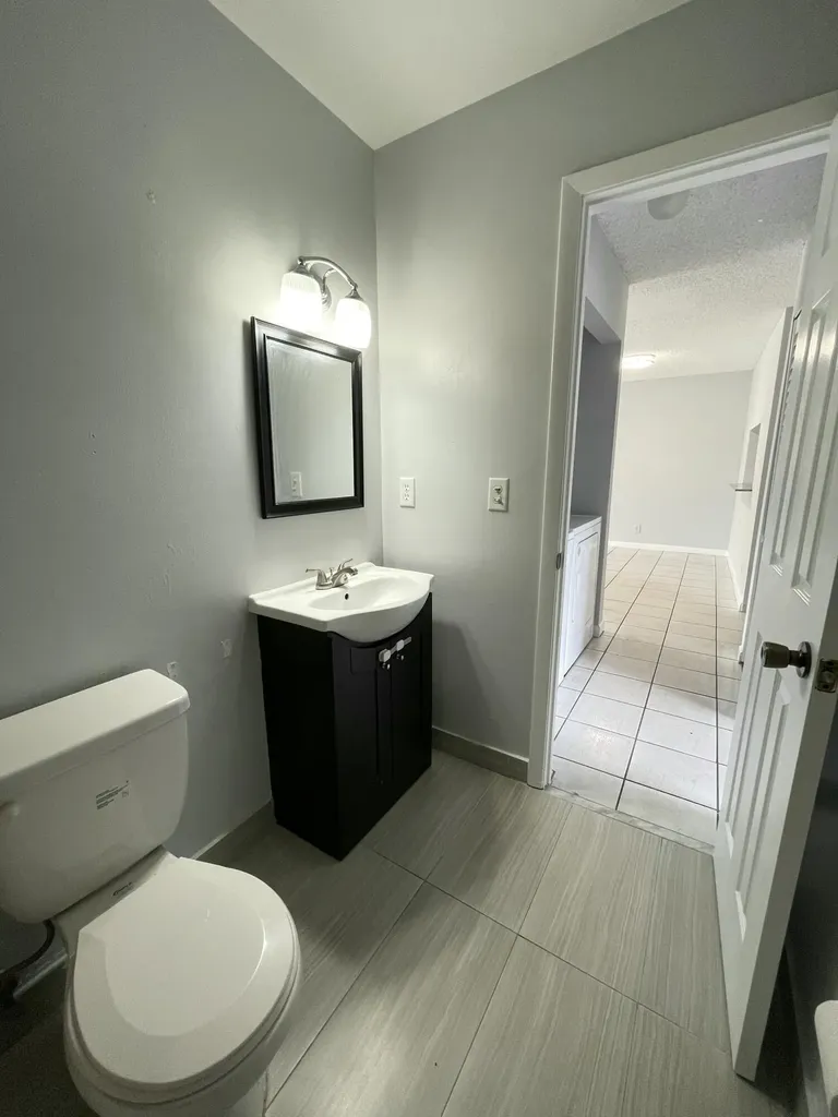16344 Country Lake Circle Delray Beach FL 33484