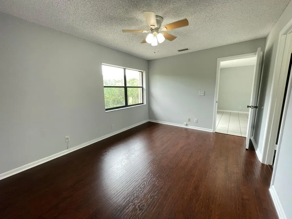 16344 Country Lake Circle Delray Beach FL 33484