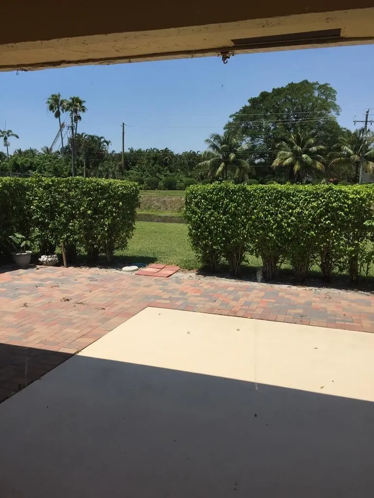 16344 Country Lake Circle Delray Beach FL 33484