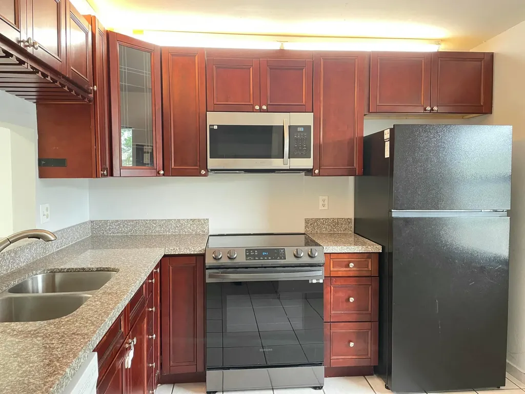 16344 Country Lake Circle Delray Beach FL 33484
