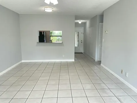 16344 Country Lake Circle Delray Beach FL 33484