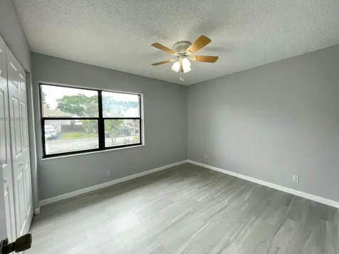 16344 Country Lake Circle Delray Beach FL 33484