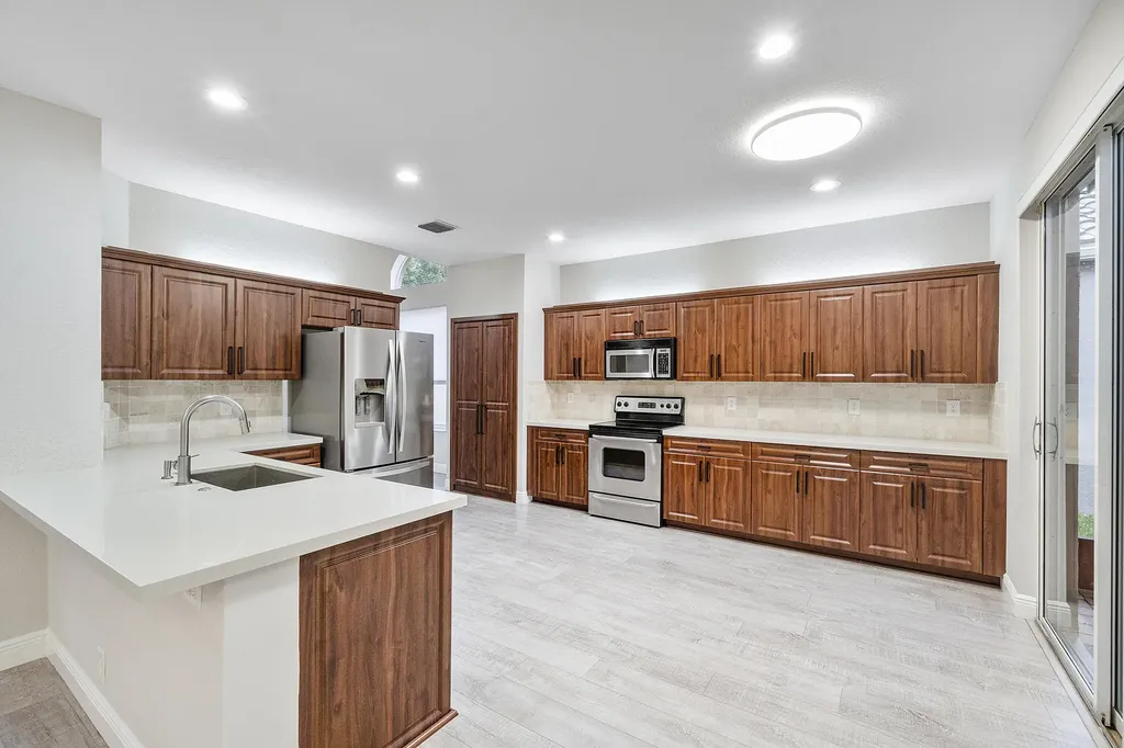 6364 NW 78th Drive Parkland FL 33067