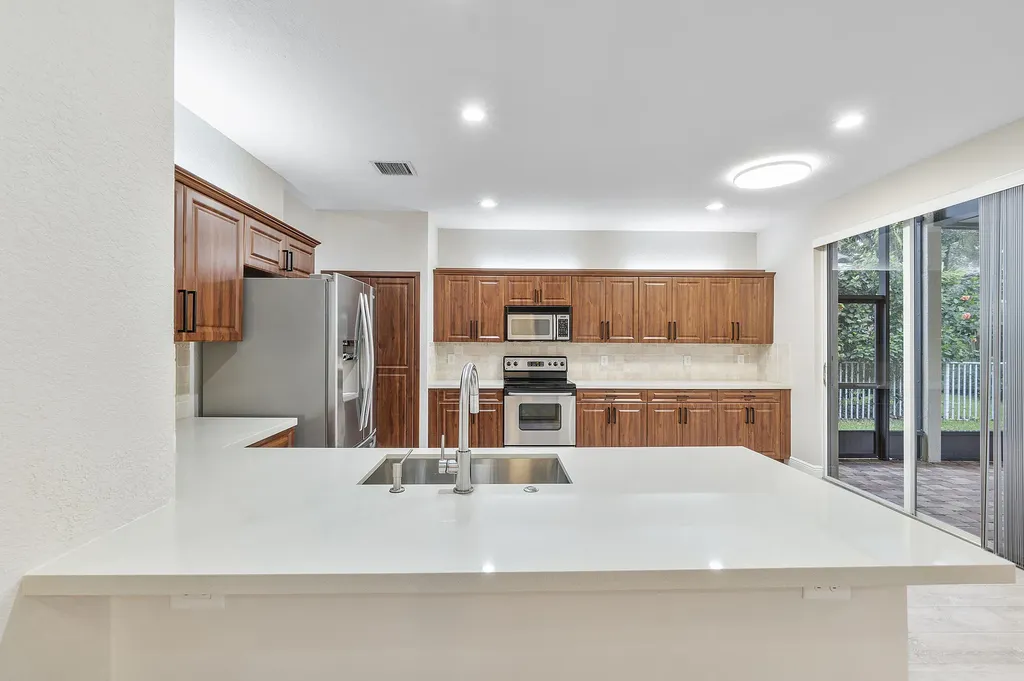 6364 NW 78th Drive Parkland FL 33067