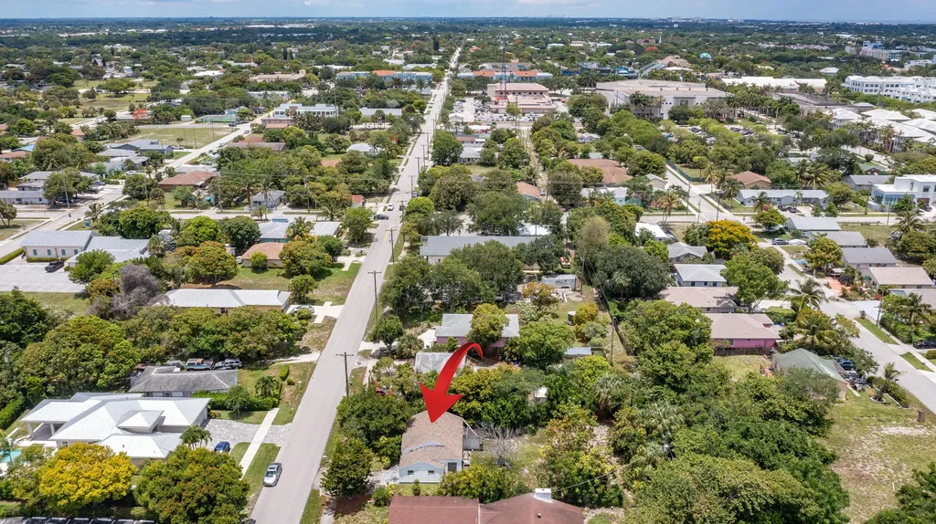 229 SW 4th Avenue Delray Beach FL 33444