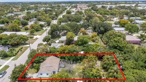 229 SW 4th Avenue Delray Beach FL 33444