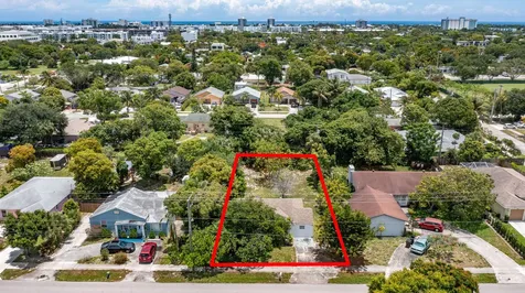 229 SW 4th Avenue Delray Beach FL 33444
