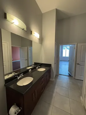 300 S Australian Avenue West Palm Beach FL 33401