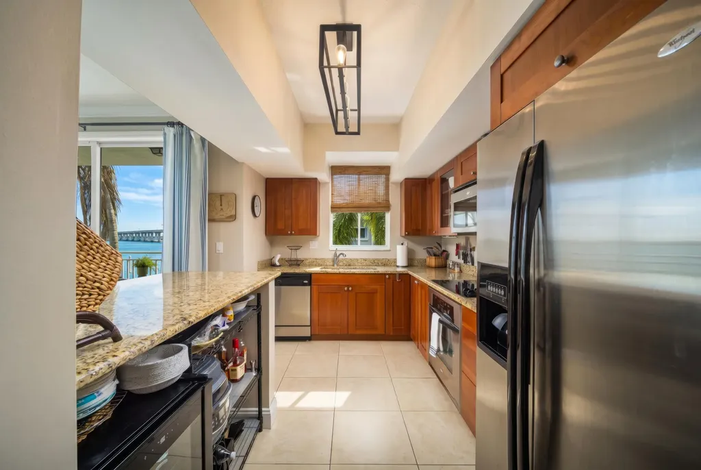 875 NW Flagler Avenue Stuart FL 34994