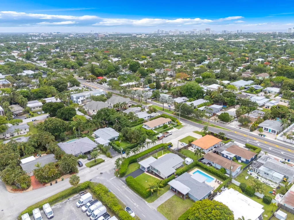 1608 NE 14th Terrace Fort Lauderdale FL 33305