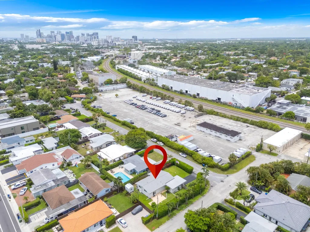 1608 NE 14th Terrace Fort Lauderdale FL 33305