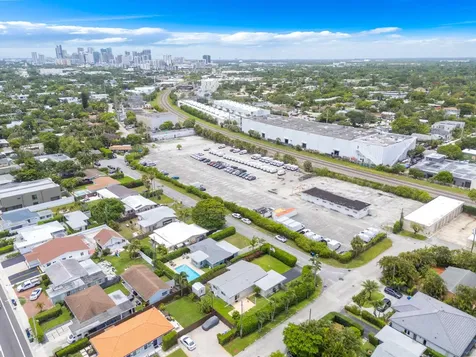1608 NE 14th Terrace Fort Lauderdale FL 33305