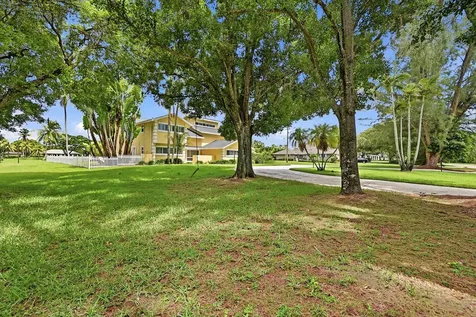 10400 W Tara Boulevard Boynton Beach FL 33437