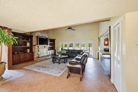 10400 W Tara Boulevard Boynton Beach FL 33437