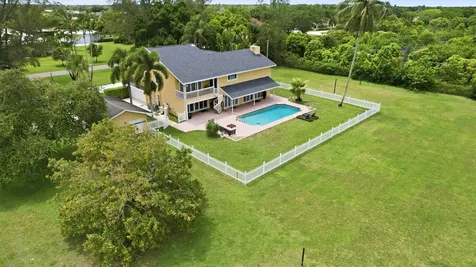 10400 W Tara Boulevard Boynton Beach FL 33437