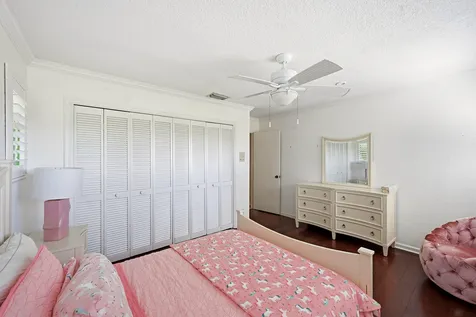 10400 W Tara Boulevard Boynton Beach FL 33437