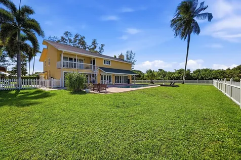 10400 W Tara Boulevard Boynton Beach FL 33437