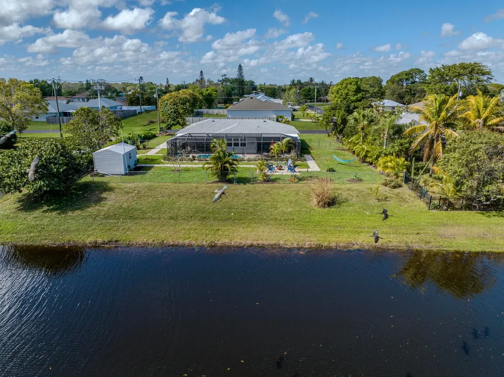 2513 SE Hallahan Street Port St Lucie FL 34952