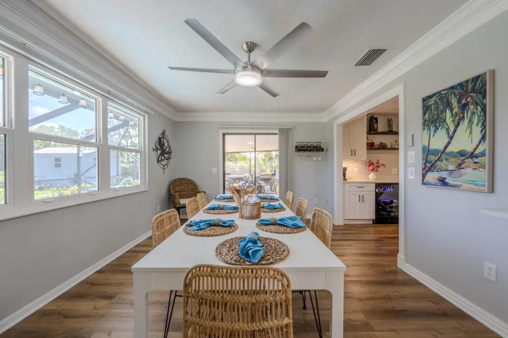2513 SE Hallahan Street Port St Lucie FL 34952