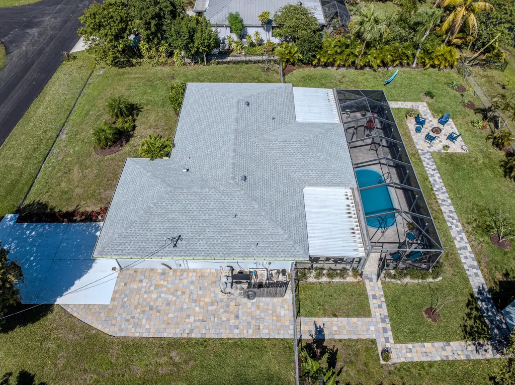 2513 SE Hallahan Street Port St Lucie FL 34952