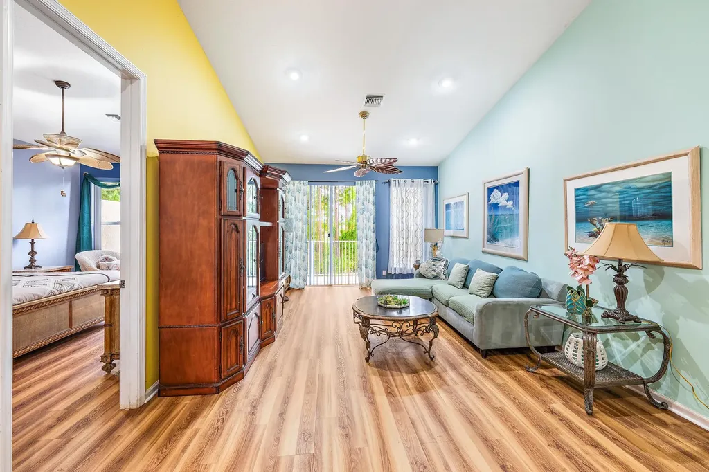 9224 Wentworth Lane Port St Lucie FL 34986