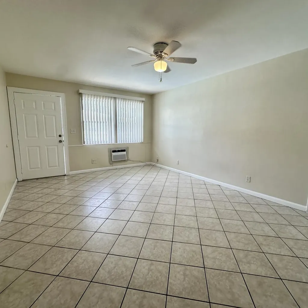 1930 NE 4th Street Deerfield Beach FL 33441