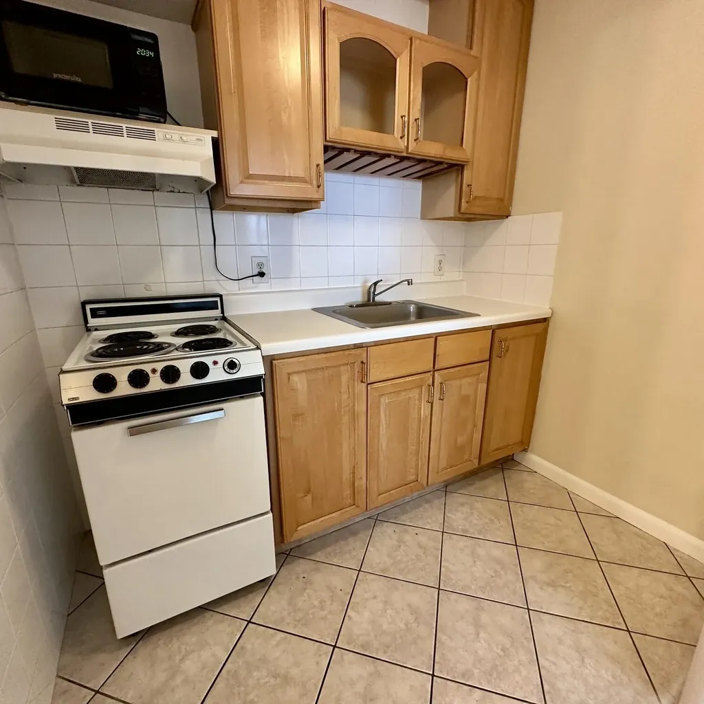 1930 NE 4th Street Deerfield Beach FL 33441