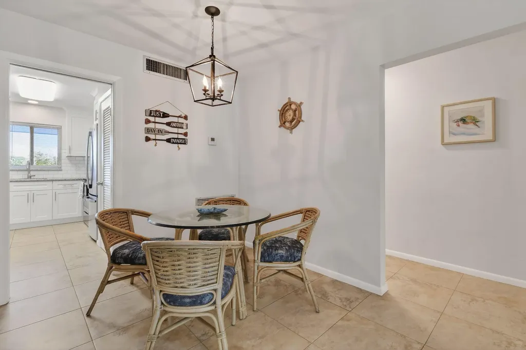 9 Garden Street Tequesta FL 33469