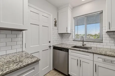 9 Garden Street Tequesta FL 33469