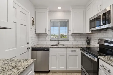 9 Garden Street Tequesta FL 33469