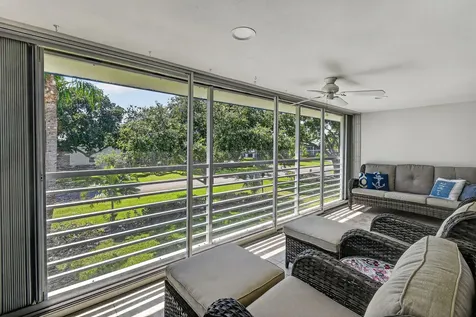 9 Garden Street Tequesta FL 33469