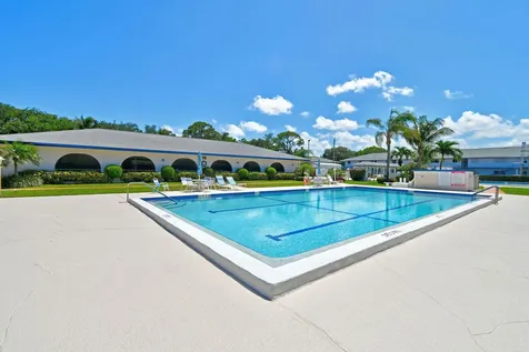 9 Garden Street Tequesta FL 33469