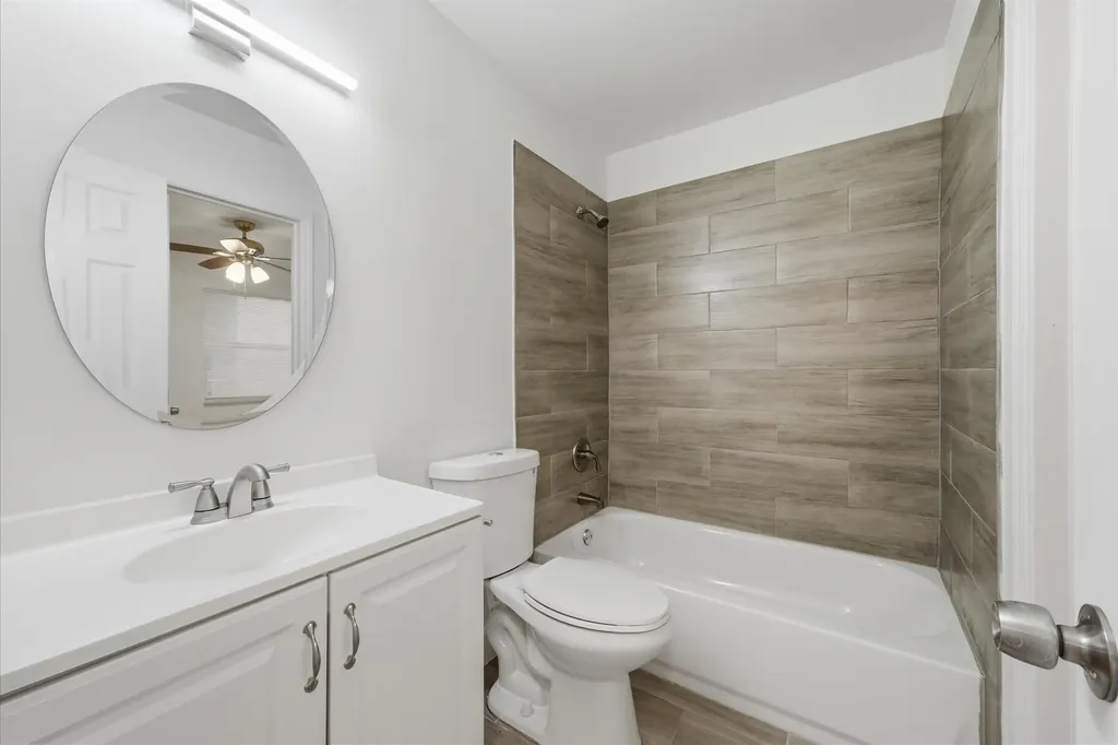 428 Grove Isle Circle Vero Beach FL 32962