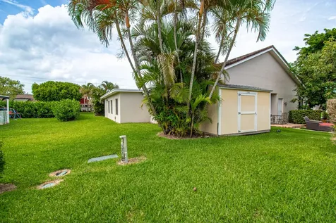 22051 Montoya Drive Boca Raton FL 33433