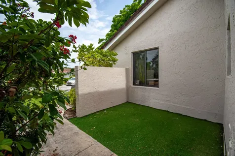 22051 Montoya Drive Boca Raton FL 33433